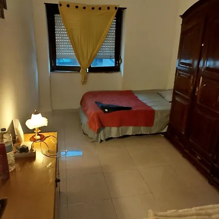 Sharing And Personal Available Overnight Pansiyon Montijo