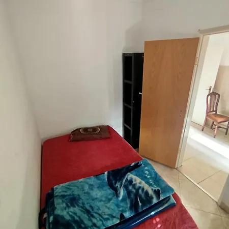 Montijo Sharing Apartment And Personal Room Available Overnight Stay Montijo