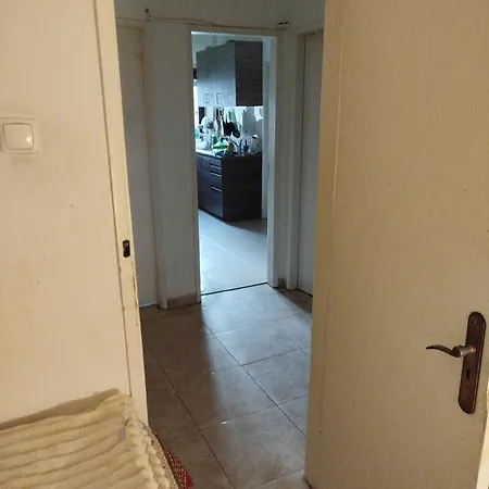 Sharing And Personal Available Overnight * Montijo