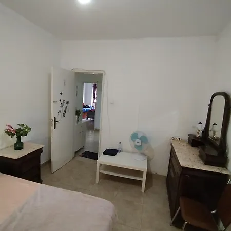 Privatunterkunft Sharing And Personal Available Overnight Montijo