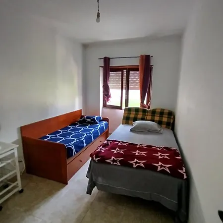Sharing And Personal Available Overnight Privatunterkunft *